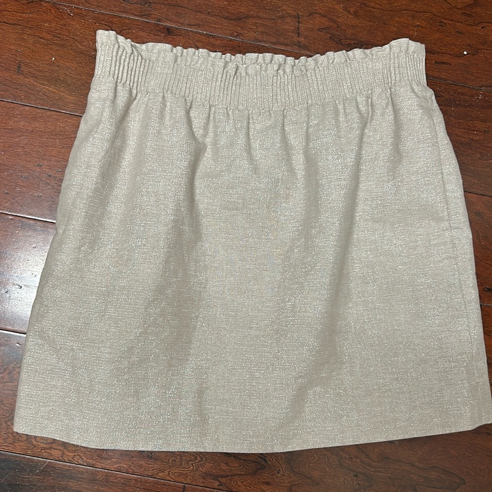 J. Crew
Tan gold glitter
Size 8